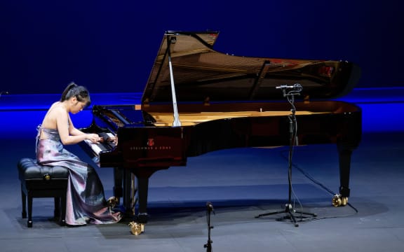 Shuan Liu