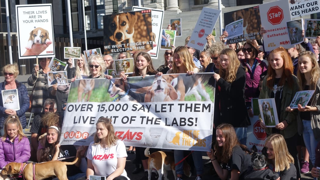 The protesters want former lab animals offered up for adoption instead of being euthanised.