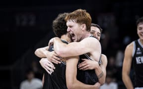 Celebrations after the U17 Men’s team become the first New Zealand team to make it to the semi-finals of a FIBA age group World Cup after beating Lithuania.