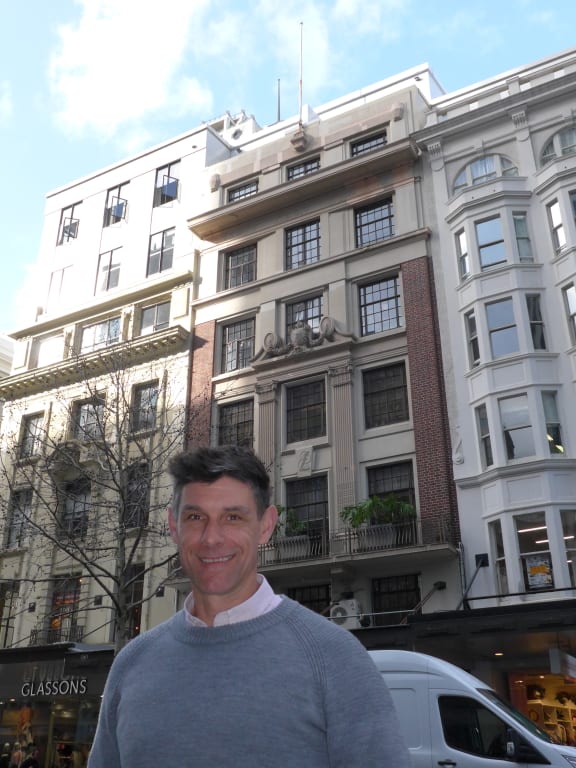 John Eady and the old Lewis Eady Building in Queen St, Auckland