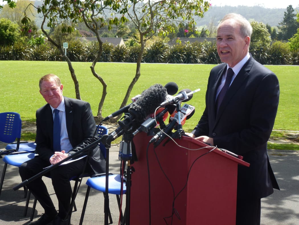 Len Brown
Nick Smith