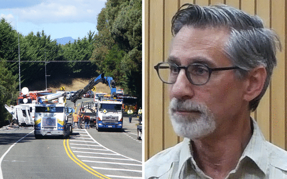 American heart surgeon Kenneth Wolnak, whose careless driving resulted in the death of two men near Nelson in February, has been ordered to pay $165,000 in reparation.