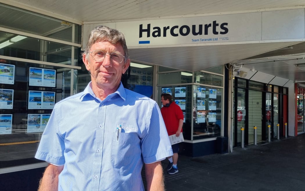 Mike Powell of Harcourts Team Taranaki says people are moving to New Plymouth for lifestyle reasons.