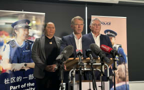 Justice Minister Paul Goldsmith (centre) and Police Minister Mark Mitchell (right) announce the coalition government will introduce new legislation to Parliament to give police and courts greater powers over gangs, on 25 February, 2024.