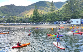 Wellingtonians made the most of the hot weather at Days Bay, Lower Hutt on 20 February.
