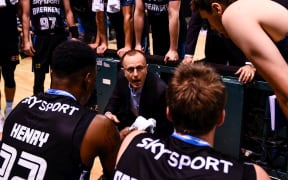 Breakers coach Dan Shamir.