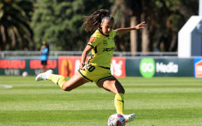 Emma Main in action for the Phoenix.