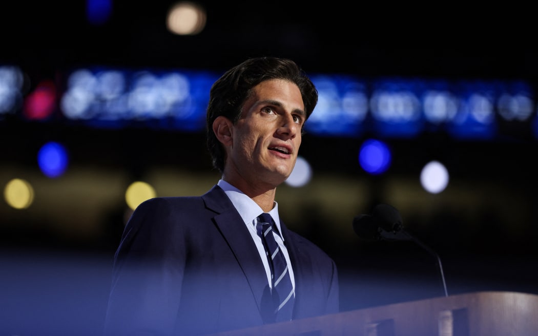 CHICAGO, ILLINOIS - AUGUST 20: Jack Schlossberg, grandson of former U.S. President John F. Kennedy, speaks on stage during the second day of the Democratic National Convention at the United Center on August 20, 2024 in Chicago, Illinois. Delegates, politicians, and Democratic Party supporters are gathering in Chicago, as current Vice President Kamala Harris is named her party's presidential nominee. The DNC takes place from August 19-22.   Justin Sullivan/Getty Images/AFP (Photo by JUSTIN SULLIVAN / GETTY IMAGES NORTH AMERICA / Getty Images via AFP)