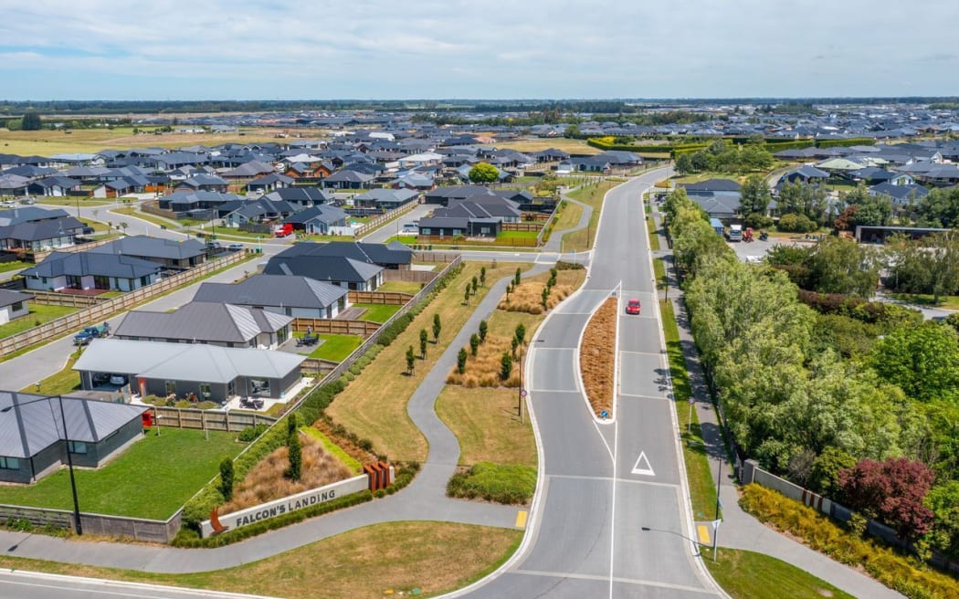 Selwyn District Council has apologised after over-charging some ratepayers due to an error in its rates calculations.