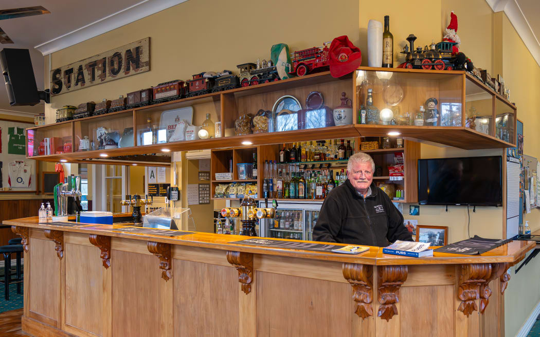 The Station Hotel, Hunterville.
