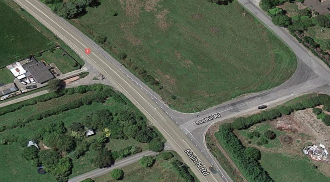 Woodend Beach Road and Sandhill Road intersection.