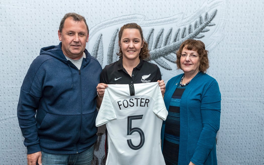 Michaela Foster, daughter of All Blacks coach Ian Foster has signed with the Phoenix.