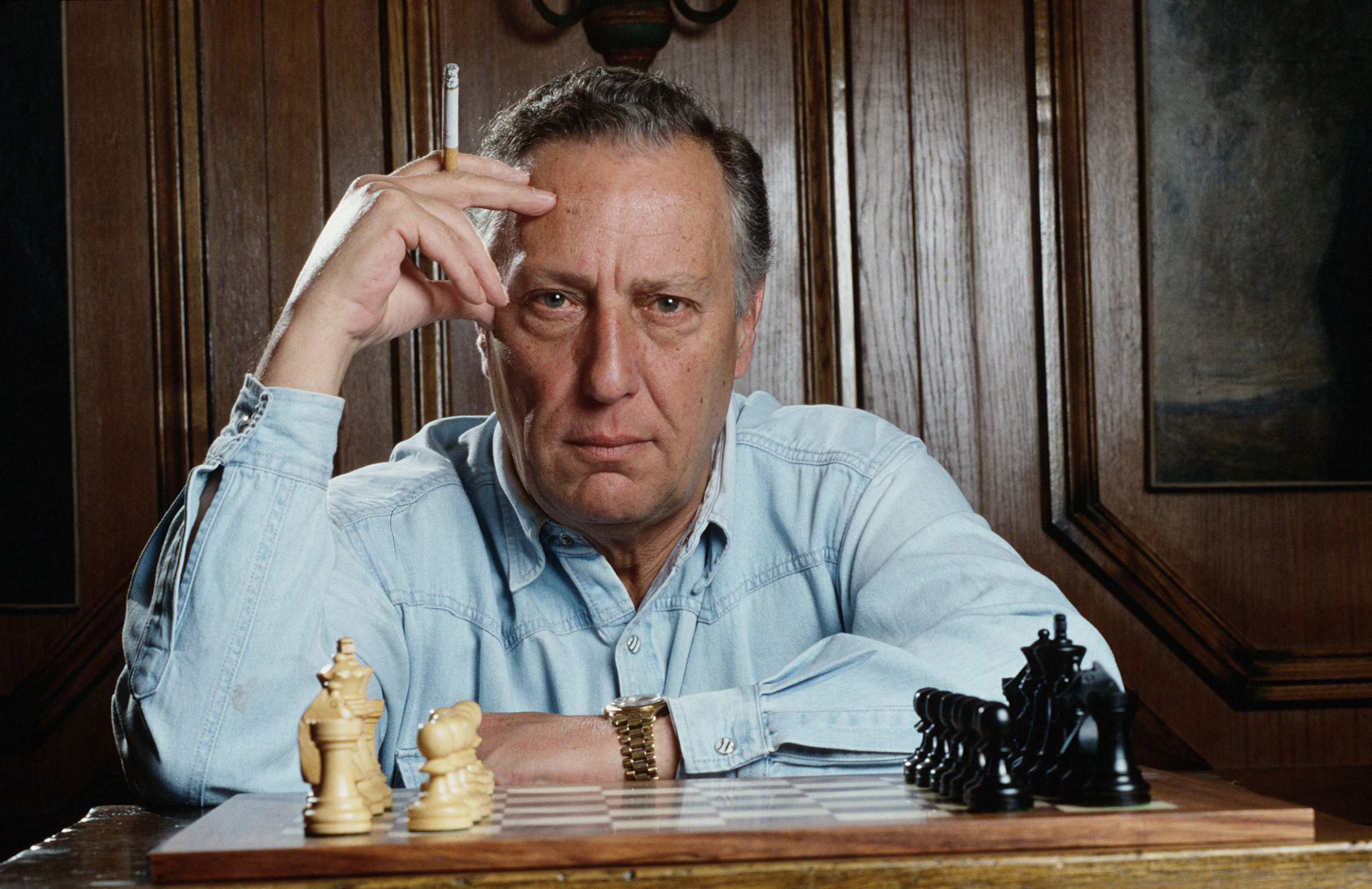 The Day of the Jackal author, Frederick Forsyth, dies aged 86 | RNZ