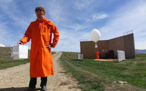 Balloon scientists