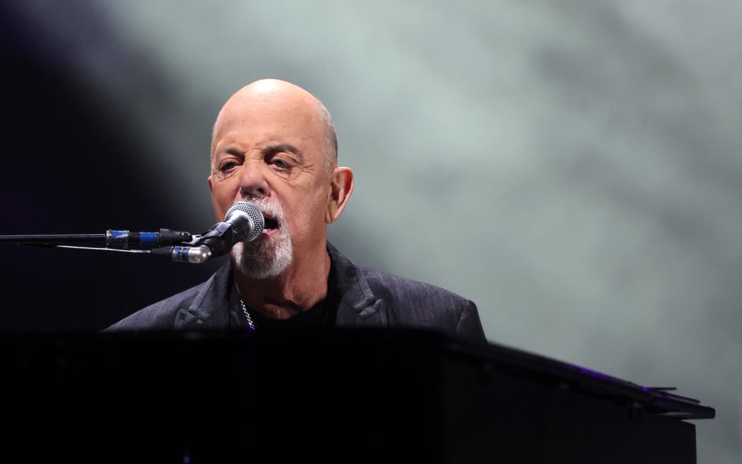 LAS VEGAS, NEVADA - NOVEMBER 09: Billy Joel performs at Allegiant Stadium on November 09, 2024 in Las Vegas, Nevada.   Ethan Miller/Getty Images/AFP (Photo by Ethan Miller / GETTY IMAGES NORTH AMERICA / Getty Images via AFP)