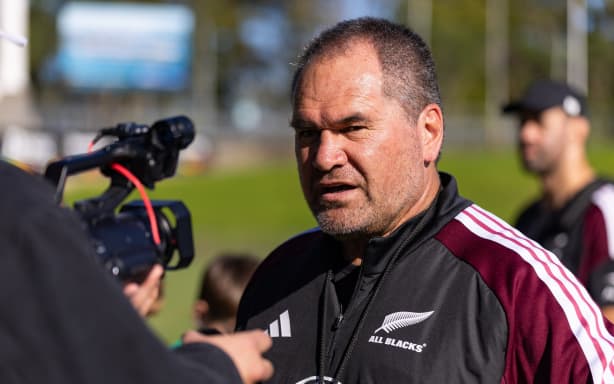 Dave Rennie adopts 'simple' All Blacks approach for France | RNZ