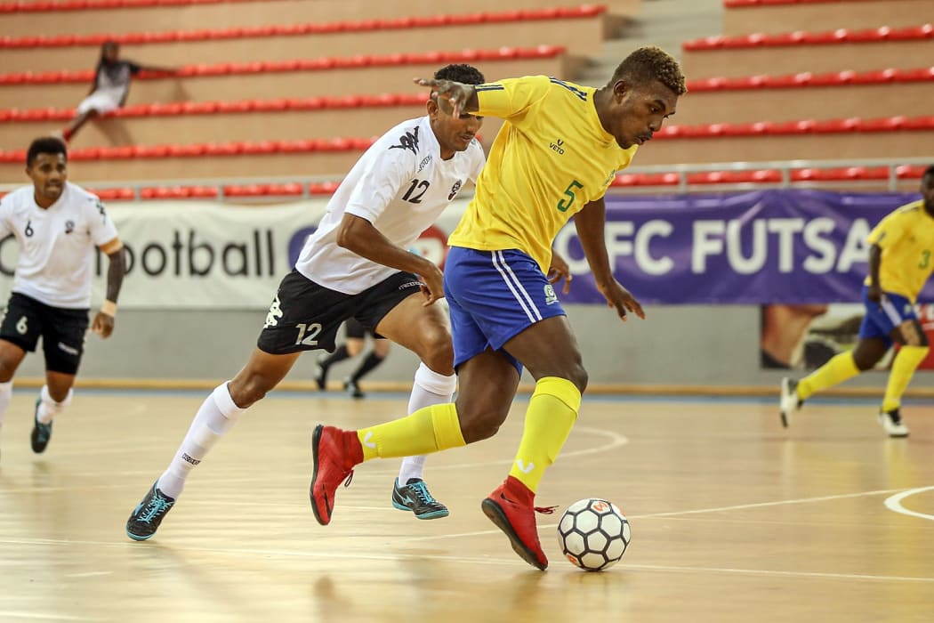 Solomon Island's Marlon Sia gets the better of Fiji's Anish Khem. OFC Futsal Nations Cup 2019.