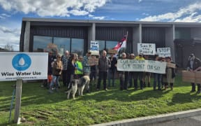 Wise Water Use protestors.