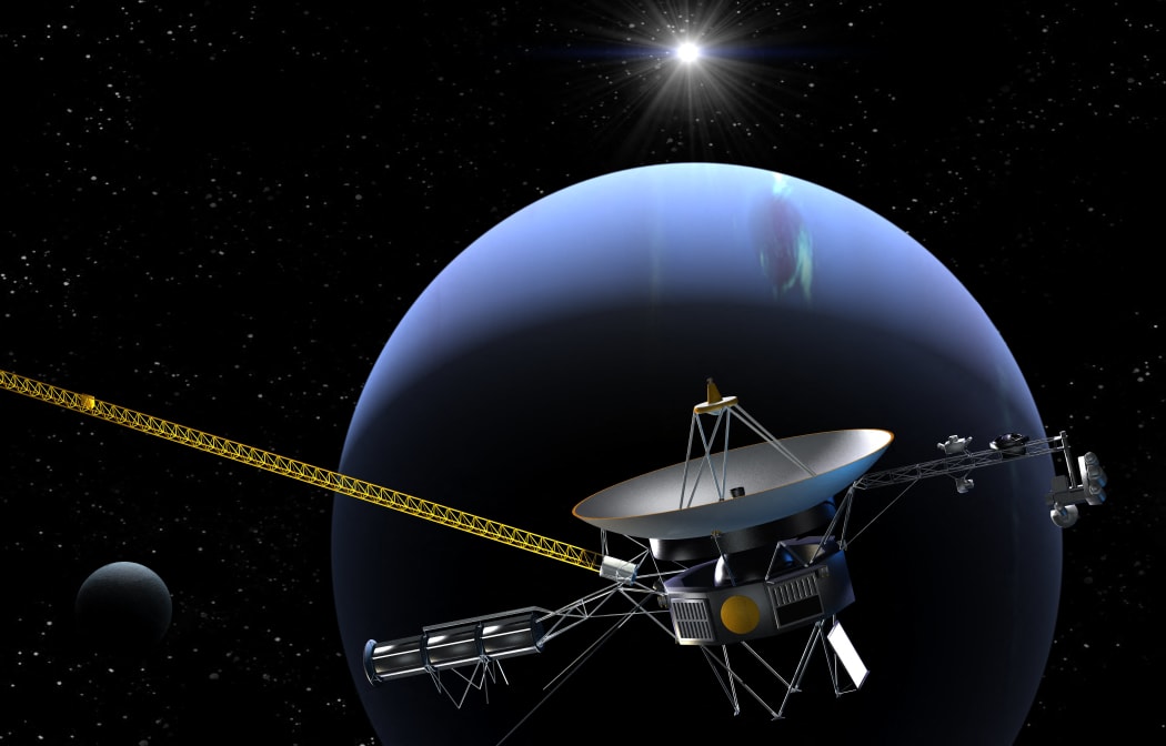 Voyager 2: Nasa fully back in contact with lost space probe | RNZ News