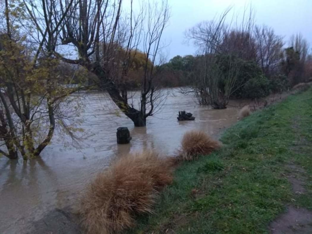 Selwyn River about a metre below stop banks at Selwyn Huts
