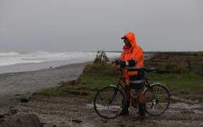 Buller district has declared a State of Emergency. Locals still out looking out to the Tasmen Sea.