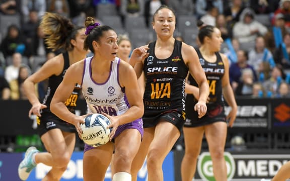 Grace Kara.
Magic v Stars, ANZ Premiership Netball, Claudelands Arena, Hamilton, New Zealand. 9 August 2020. © Copyright Photo: Jeremy Ward / www.photosport.nz