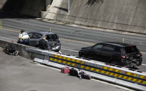 A car crash has closed the Terrace Tunnel in Wellington
