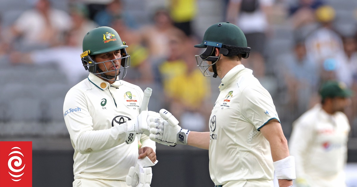 Smith returns as Australia prepare an all-pace attack