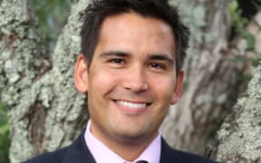 Simon Bridges: ad hoc discounting makes a significant saving.