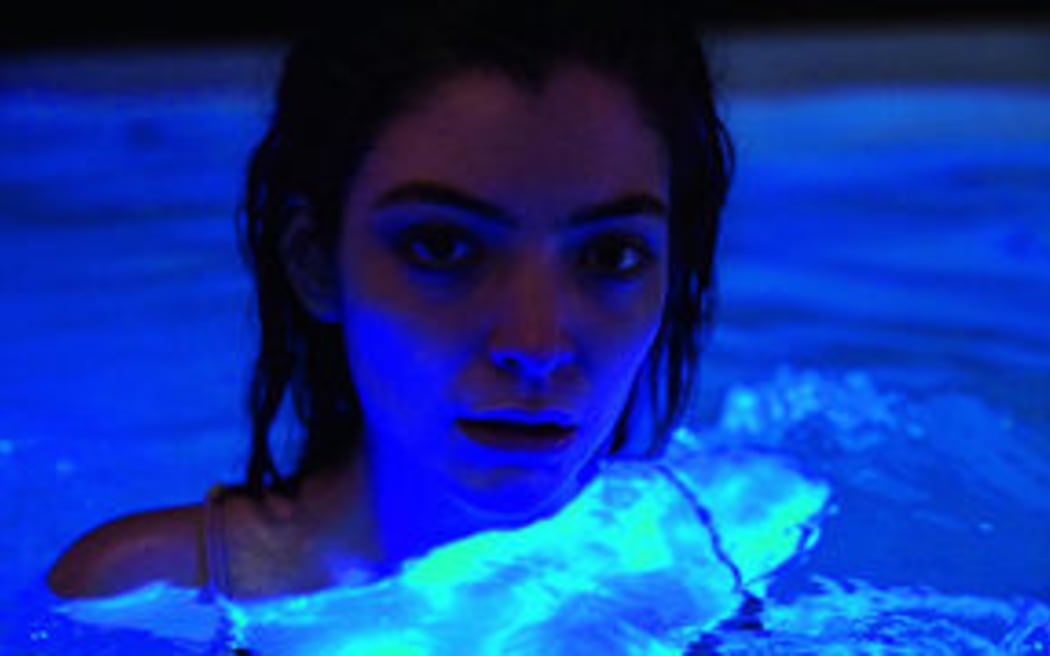 lorde blue
