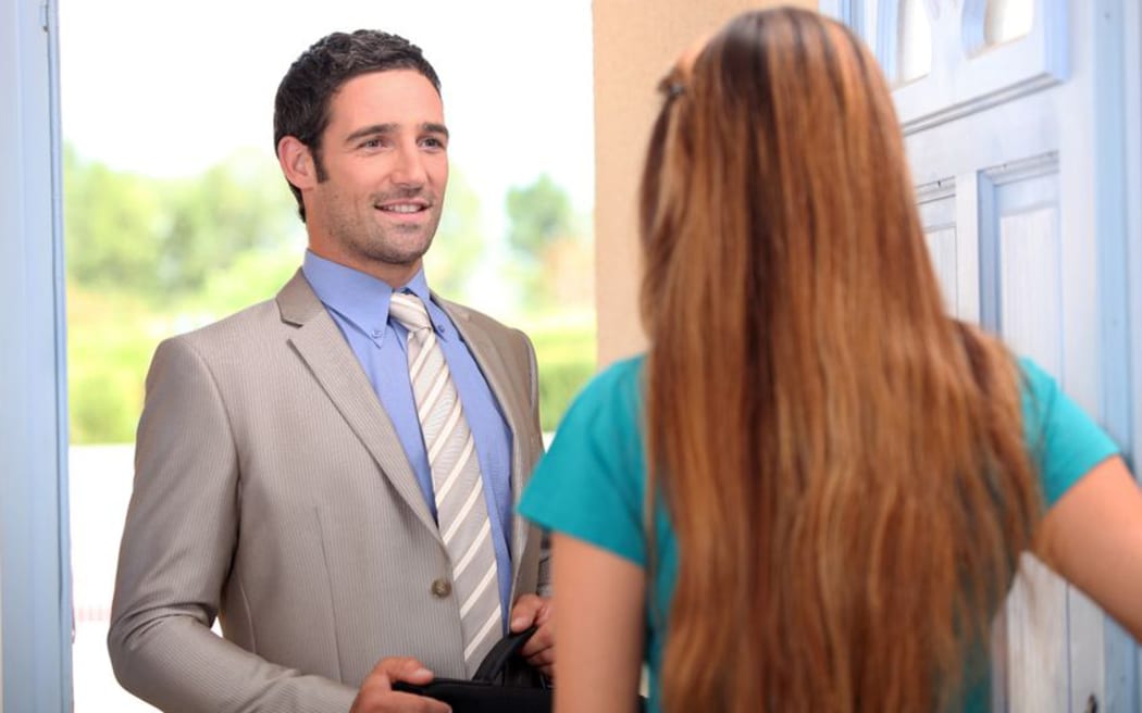 door to door sales man