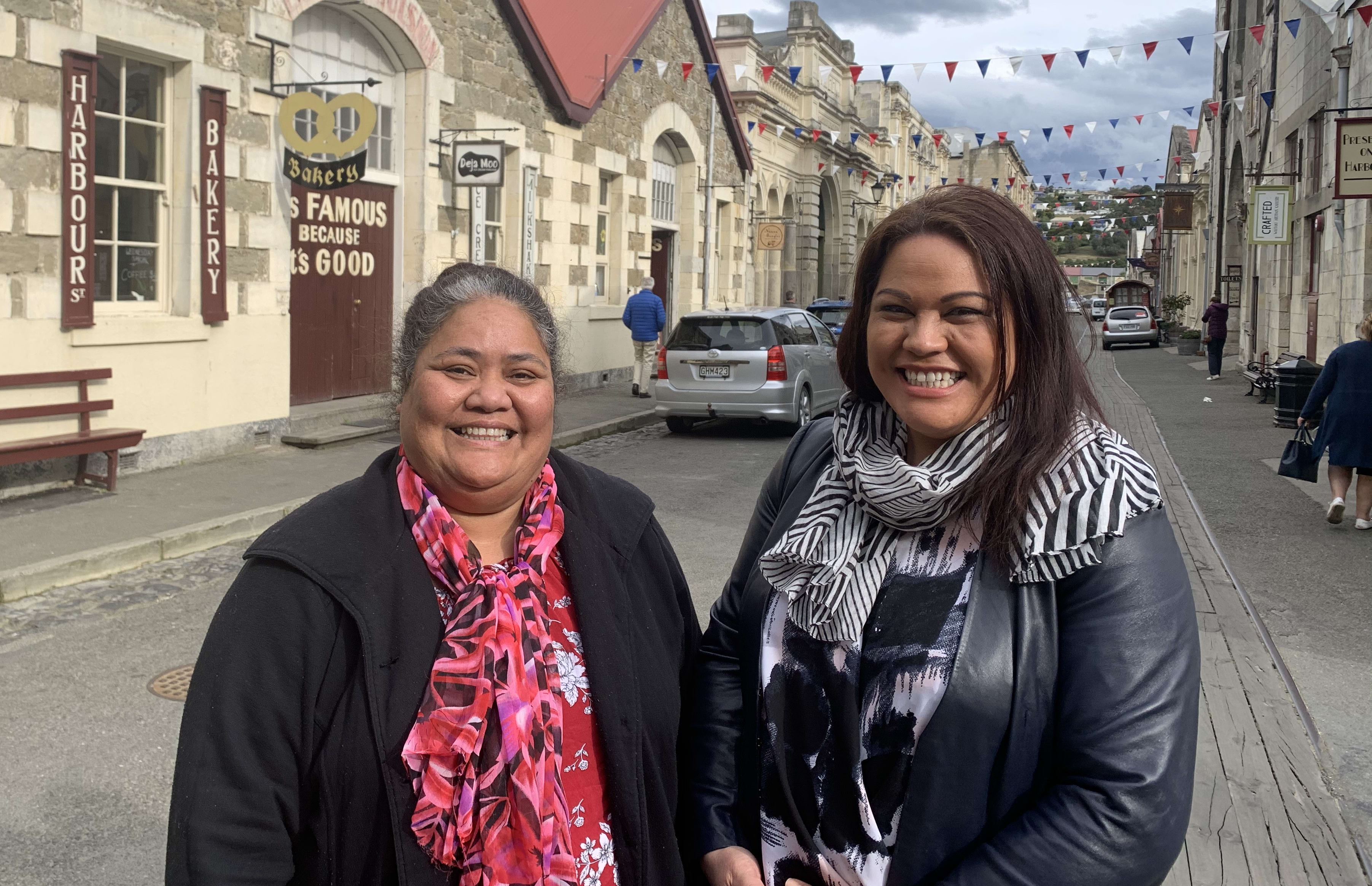 Silou Temoana and Hana Halalele (L-R) in Oamaru's historic Victorian precinct.