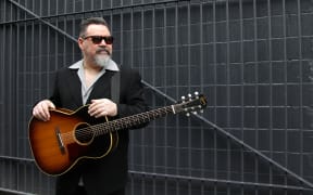 Bluesman Darren Watson is bringing Chicago Smokeshop back for a few summer 2018 gigs.