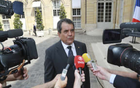 The President of French Polynesia Edouard Fritch speaks to journalists after a meeting with French Prime Minister at the Hotel Matignon in Paris on June 22, 2017.