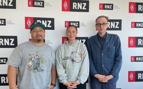 Supergroove's Che Fu and Karl Steven with Kara Rickard