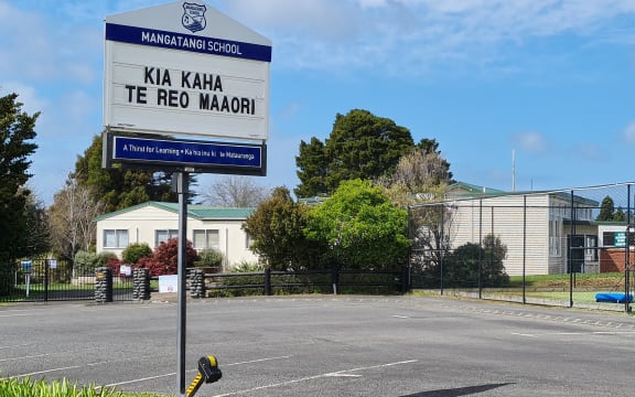 Mangatangi School