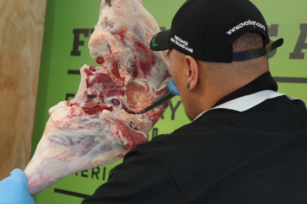 Boning demonstration