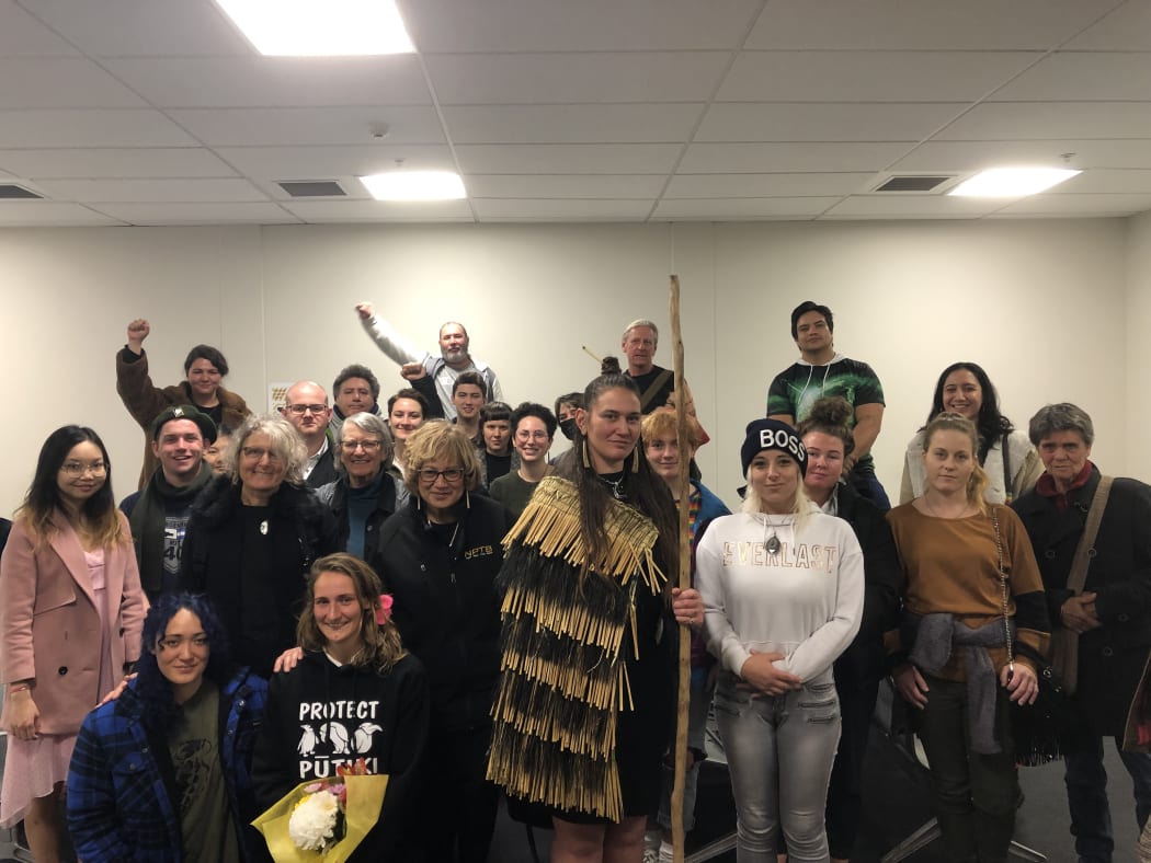Protect Pūtiki supporters at the Auckland District Court.