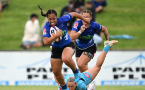 Sylvia Brunt of the Blues charges forward during the round one Super Rugby Aupiki match between Matatu and Blues.