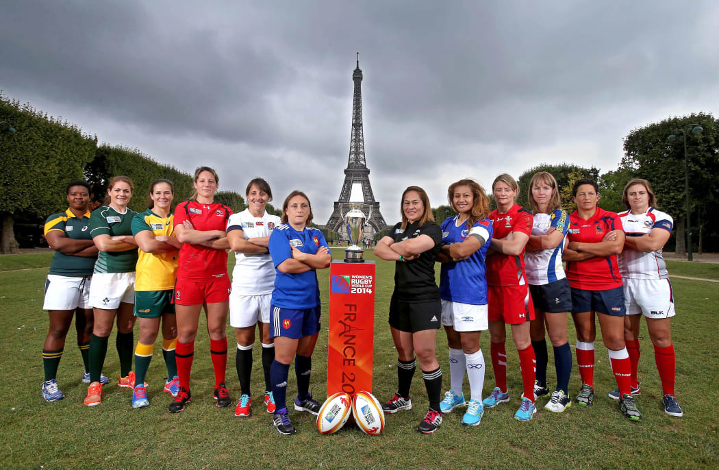Cynthia Ta'ala-Timaloa (5R) captained the Manusina at the 2014 Women's Rugby World Cup.