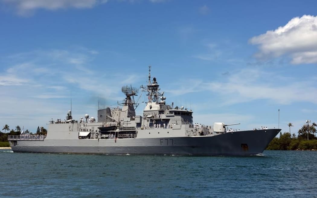 HMNZS Te Kaha arrives at Pearl Harbour for RIMPAC 2016