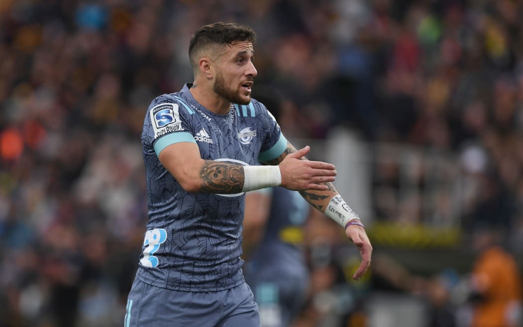 Hurricanes halfback TJ Perenara.