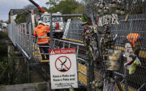 Workers on Ngāruawāhia Rail Bridge
