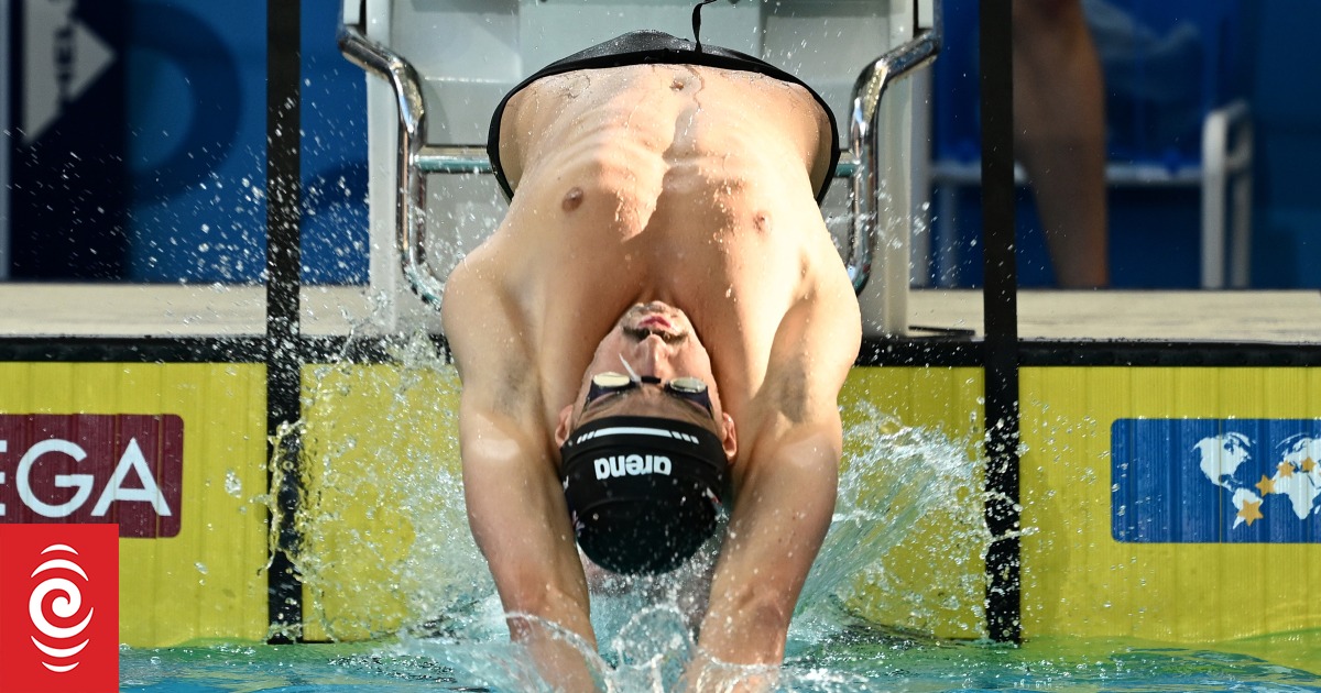 Dunedin swimmer breaks 12-year-old national record for backstroke - Vimarsana News