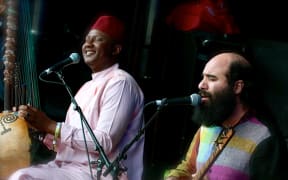 Ablaye Cissoko & Kiya Tabassian