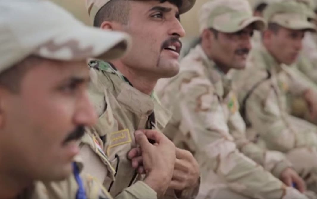 Iraqi Security trainees being trained by New Zealand troops.