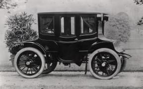 Baker Electric automobile.