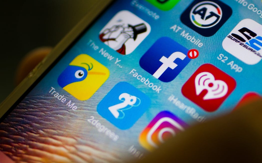 Unavailable: What if there was no Facebook?