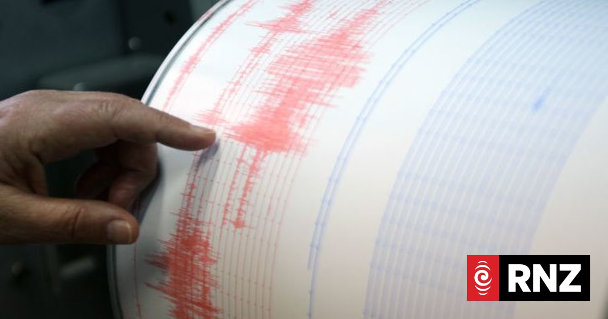 Magnitude 4.8 quake shakes lower North Island