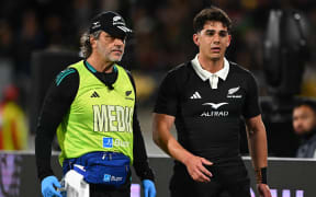 All Blacks halfback Noah Hotham leaves the field injured during the second test against the Springboks, in Wellington, 13 September, 2025
© Mandatory credit: Kerry Marshall / www.photosport.nz